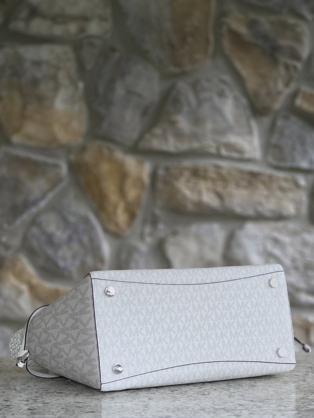 Michael Kors Voyager Logo Tote - Picture 4 of 9